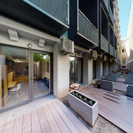 In 13 Apartman *